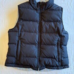 Vest - Ladies Medium ( 8/10) black - Down & Feather filling